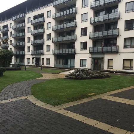Apartment Era House
